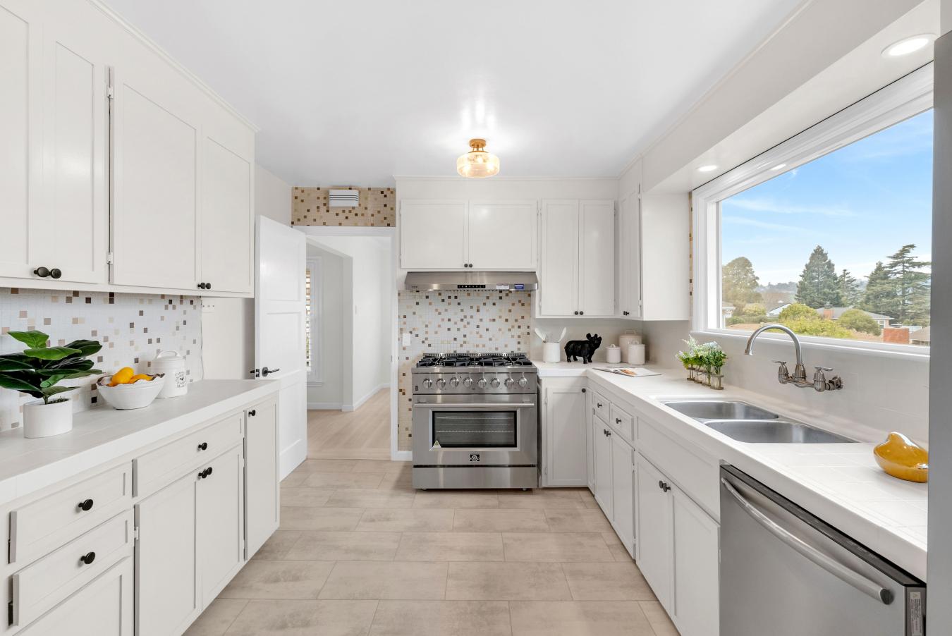 San Mateo, San Mateo, 94403, United States, 3 Bedrooms Bedrooms, ,2 BathroomsBathrooms,Residential,For Sale,2014249