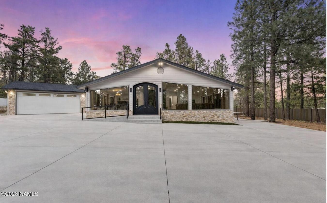 Flagstaff, Coconino, 86004, United States, 6 Bedrooms Bedrooms, ,5 BathroomsBathrooms,Residential,For Sale,2014244