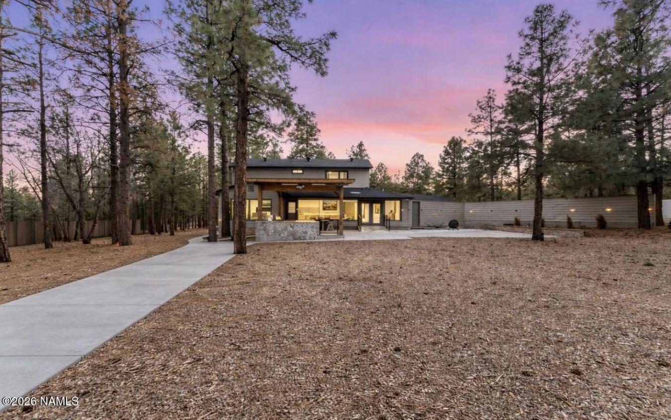 Flagstaff, Coconino, 86004, United States, 6 Bedrooms Bedrooms, ,5 BathroomsBathrooms,Residential,For Sale,2014244