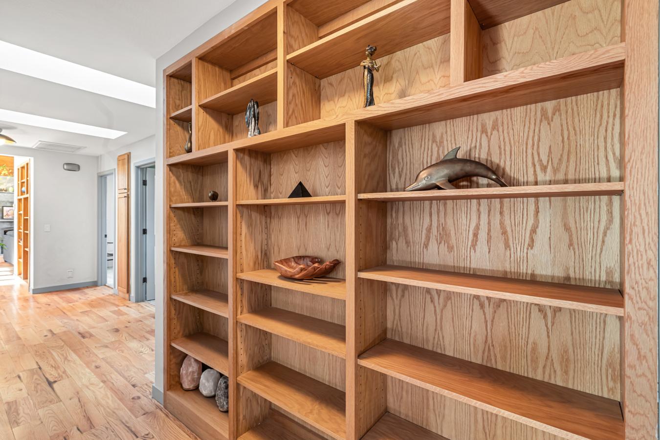 Ashland, Jackson, 97520, United States, 4 Bedrooms Bedrooms, ,3 BathroomsBathrooms,Residential,For Sale,2014241