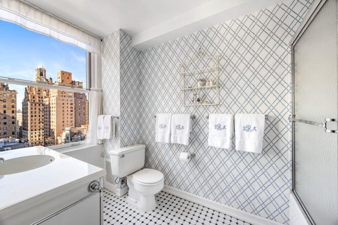 New York, New York, 10021, United States, 3 Bedrooms Bedrooms, ,3 BathroomsBathrooms,Residential,For Sale,2014546