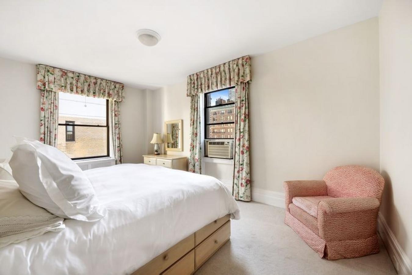 New York, New York, 10021, United States, 3 Bedrooms Bedrooms, ,3 BathroomsBathrooms,Residential,For Sale,2014546