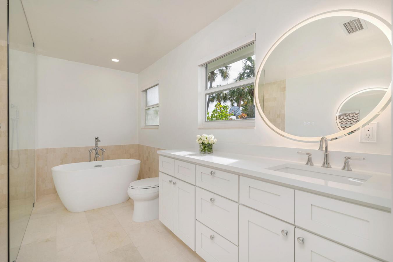 West Palm Beach, Florida, 33401, United States, 3 Bedrooms Bedrooms, ,3 BathroomsBathrooms,Residential,For Sale,2014544