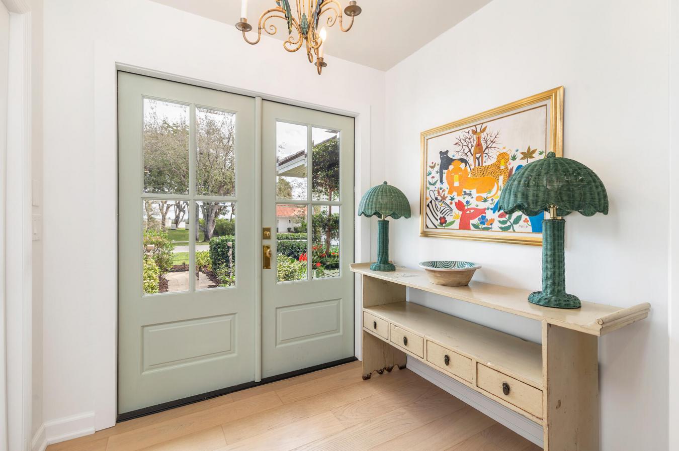 West Palm Beach, Florida, 33401, United States, 3 Bedrooms Bedrooms, ,3 BathroomsBathrooms,Residential,For Sale,2014544