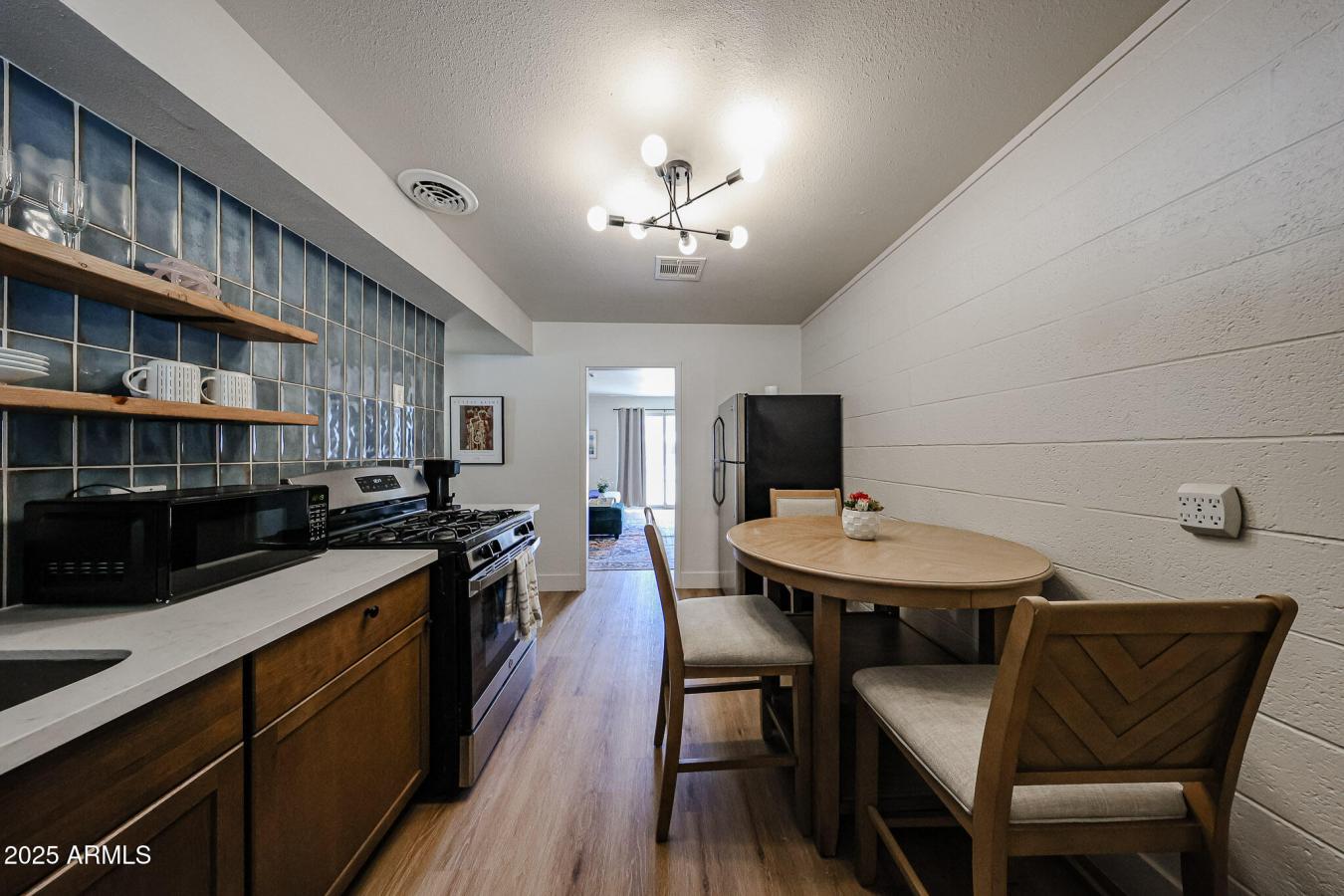 Phoenix, Maricopa, 85014, United States, ,Residential,For Sale,2014892