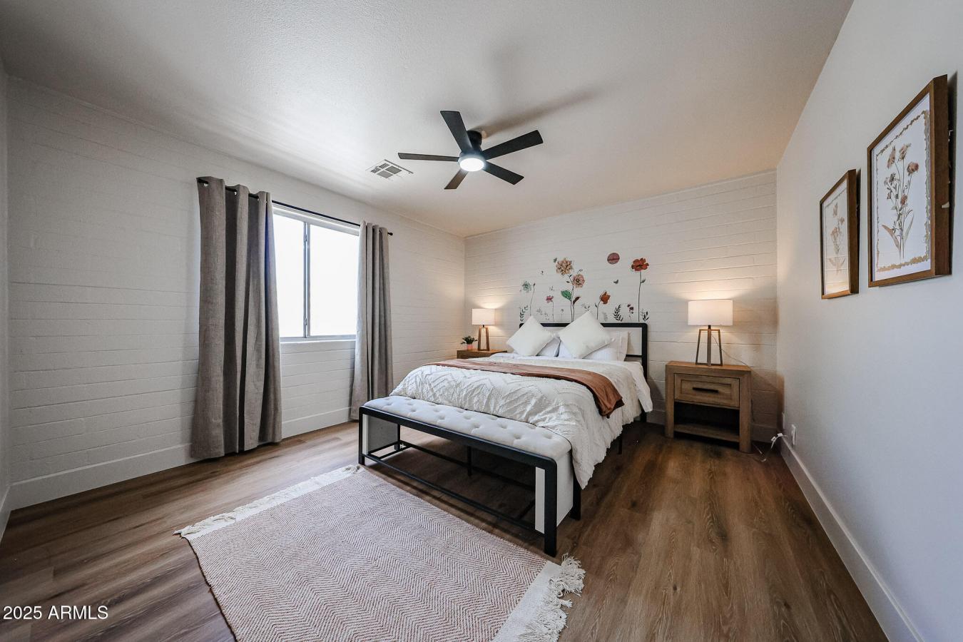 Phoenix, Maricopa, 85014, United States, ,Residential,For Sale,2014892