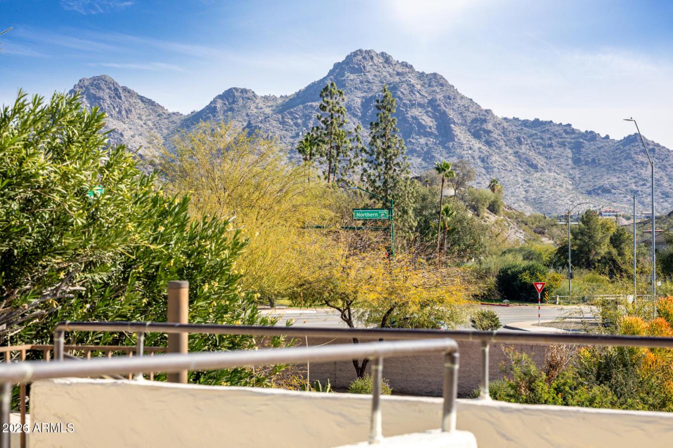 Phoenix, Maricopa, 85020, United States, 4 Bedrooms Bedrooms, ,3 BathroomsBathrooms,Residential,For Sale,2014890