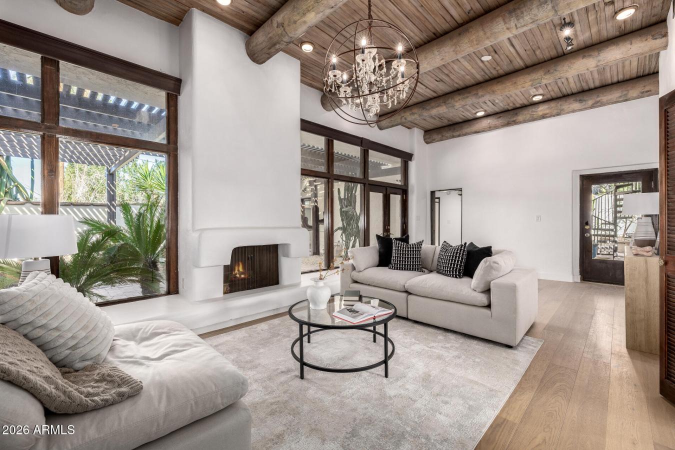 Phoenix, Maricopa, 85020, United States, 4 Bedrooms Bedrooms, ,3 BathroomsBathrooms,Residential,For Sale,2014890