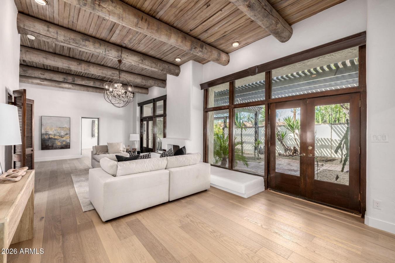 Phoenix, Maricopa, 85020, United States, 4 Bedrooms Bedrooms, ,3 BathroomsBathrooms,Residential,For Sale,2014890