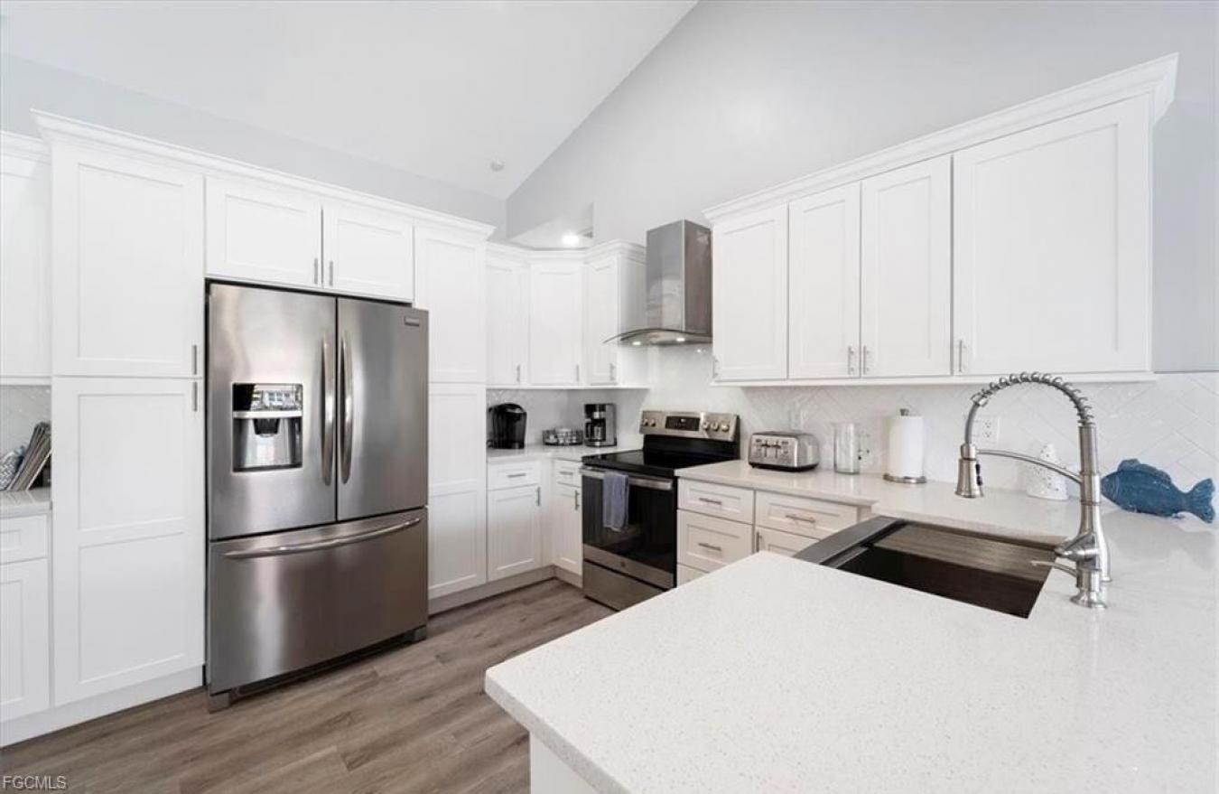 Cape Coral, Lee County, 33914, United States, 4 Bedrooms Bedrooms, ,2 BathroomsBathrooms,Residential,For Sale,2014883