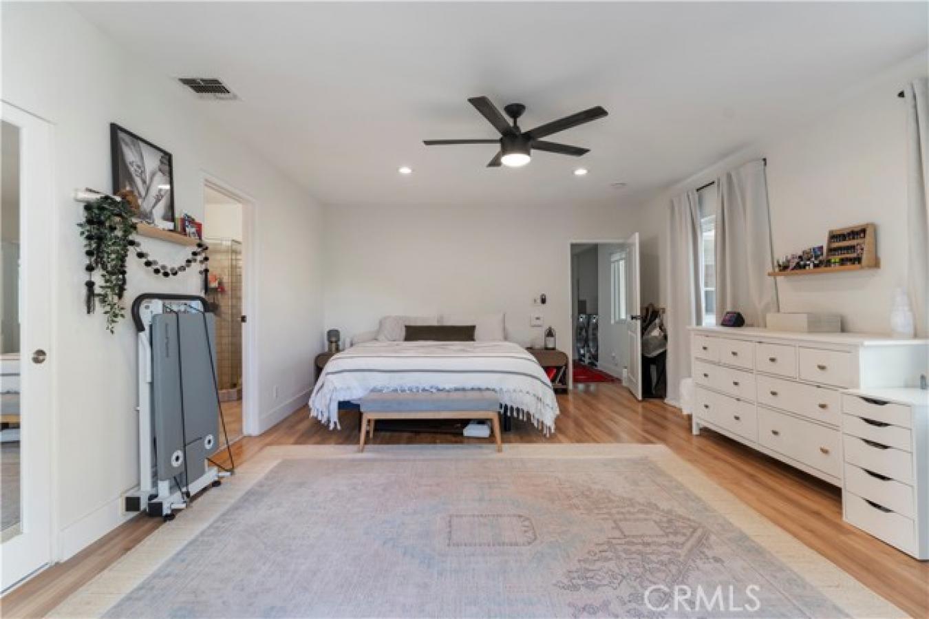 Los Angeles, Los Angeles, 90045, United States, ,Residential,For Sale,2015182