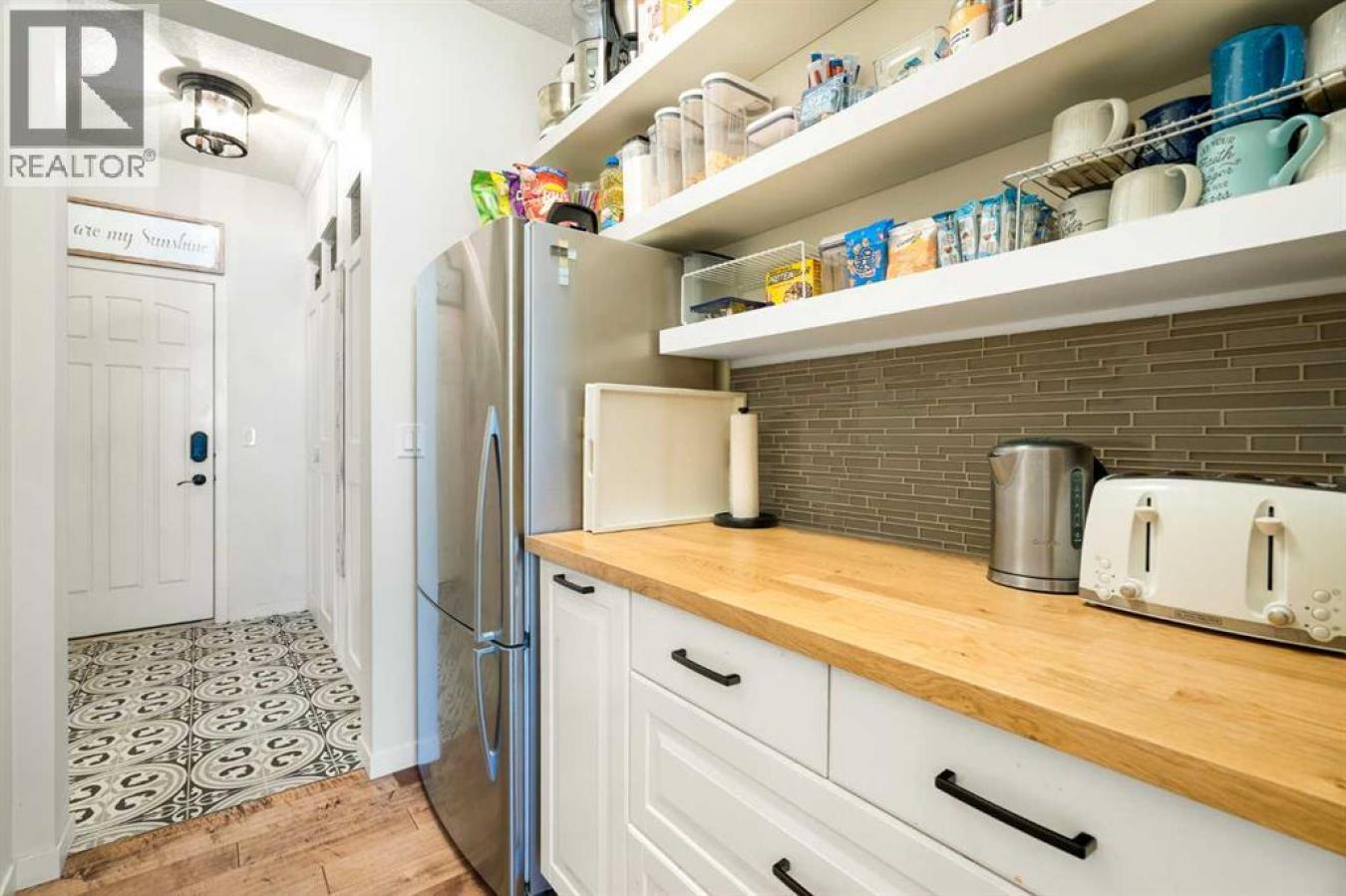 Calgary, AB, T3M0Z6, Canada, 4 Bedrooms Bedrooms, ,3 BathroomsBathrooms,Residential,For Sale,2015178