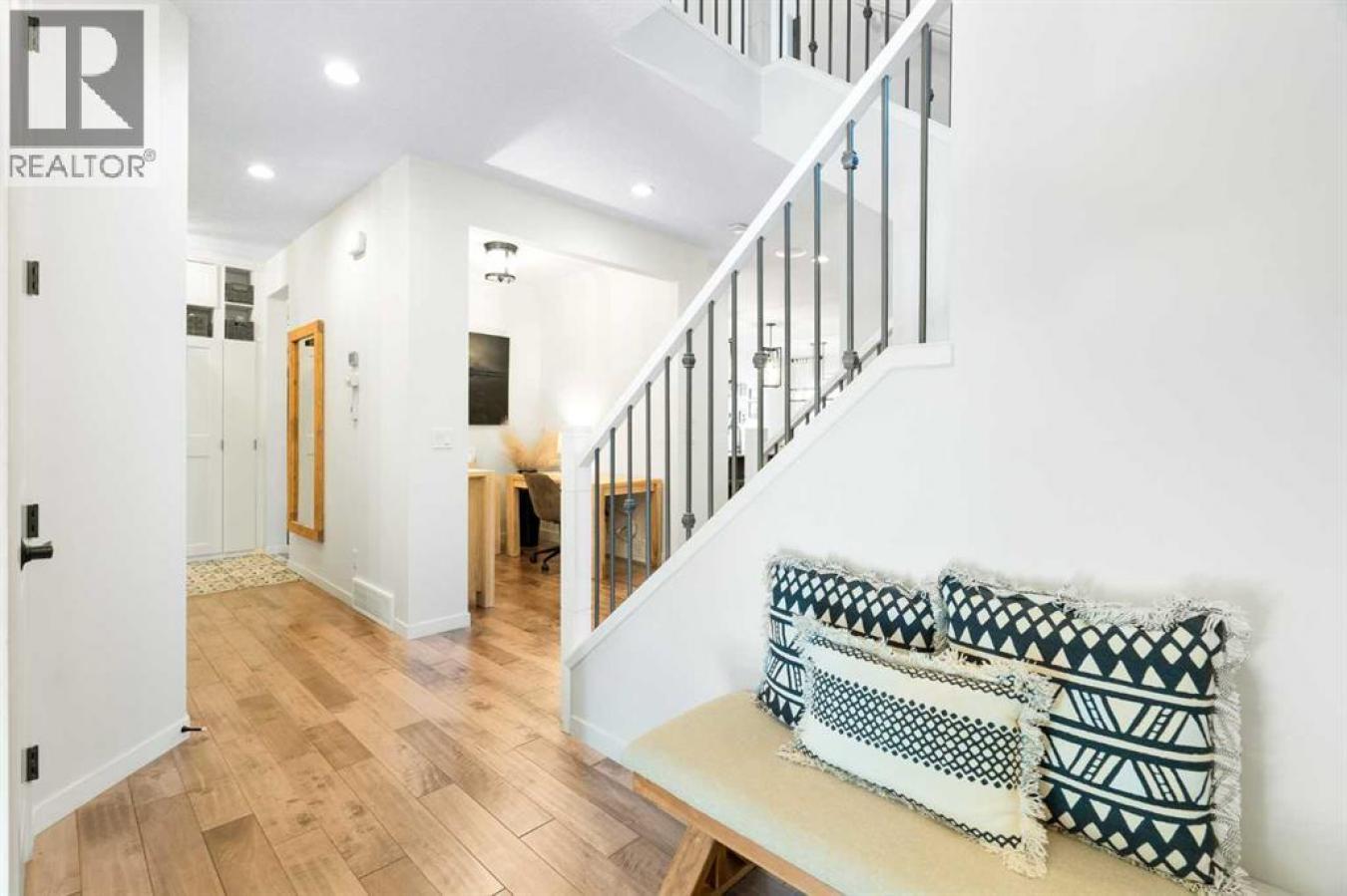 Calgary, AB, T3M0Z6, Canada, 4 Bedrooms Bedrooms, ,3 BathroomsBathrooms,Residential,For Sale,2015178