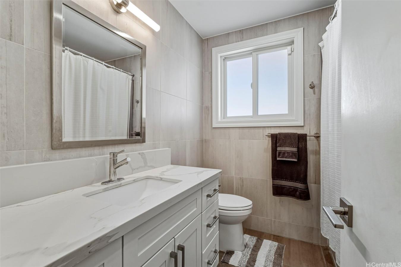 Honolulu, Oahu, 96825, United States, ,Residential,For Sale,2015174