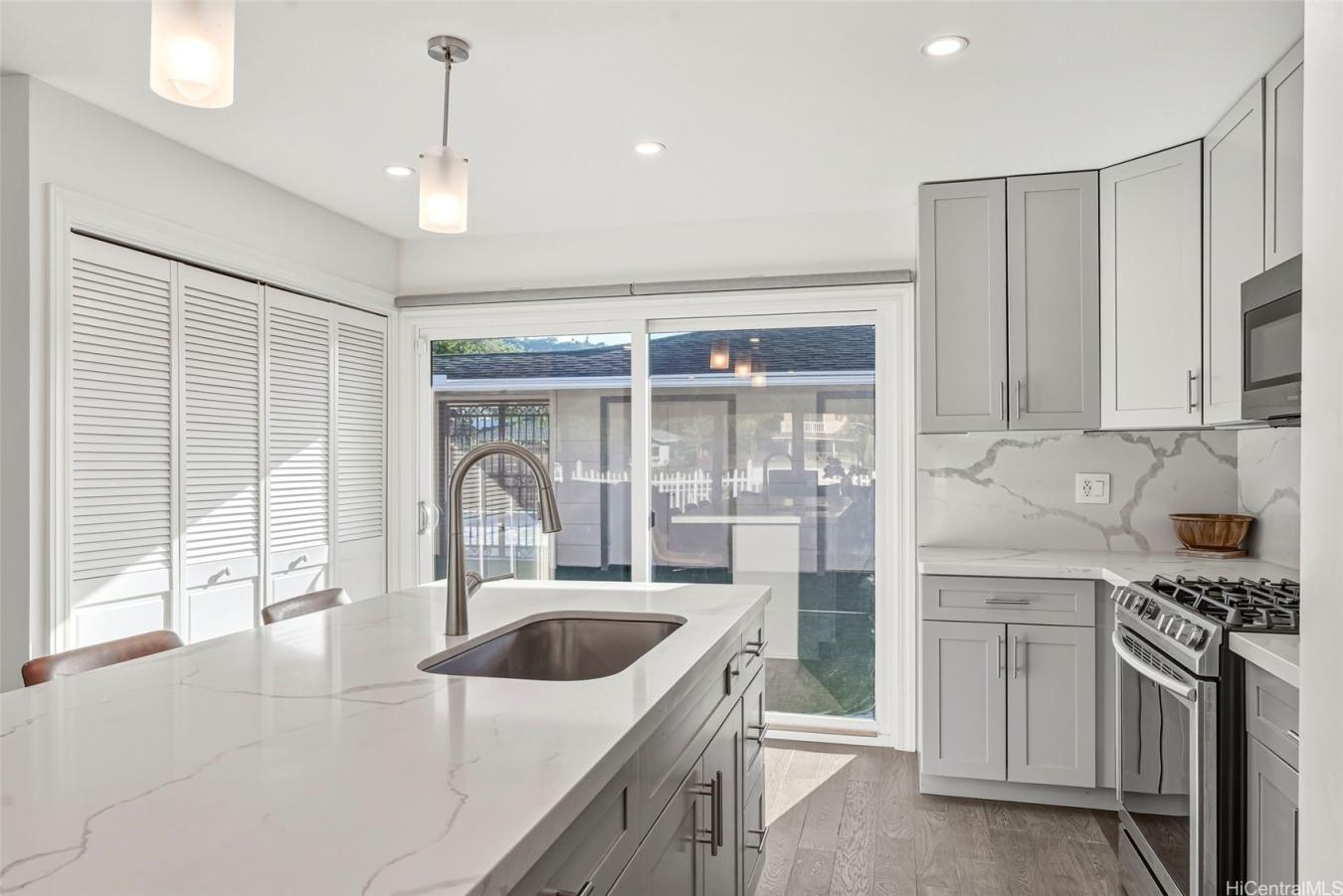 Honolulu, Oahu, 96825, United States, ,Residential,For Sale,2015174