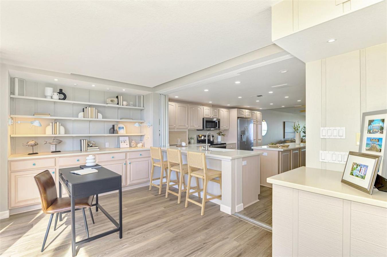 HOLMES BEACH, Manatee, 34217, United States, 2 Bedrooms Bedrooms, ,2 BathroomsBathrooms,Residential,For Sale,2015170