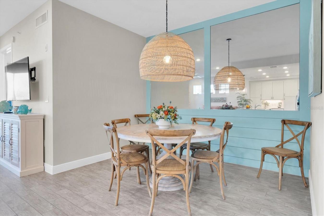 BRADENTON, Manatee, 34209, United States, 3 Bedrooms Bedrooms, ,3 BathroomsBathrooms,Residential,For Sale,2015168