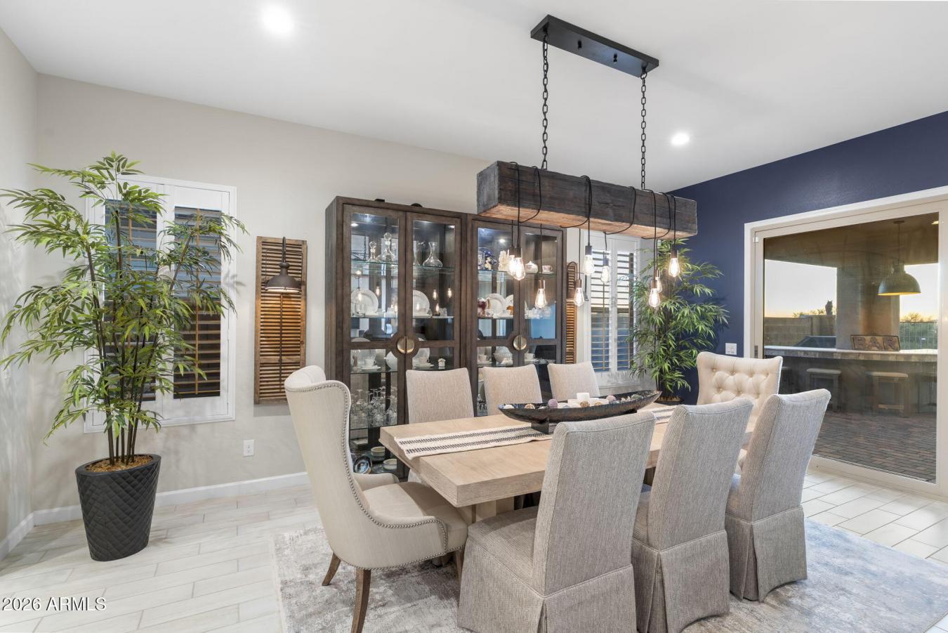 Phoenix, Maricopa, 85054, United States, 3 Bedrooms Bedrooms, ,3 BathroomsBathrooms,Residential,For Sale,2015166