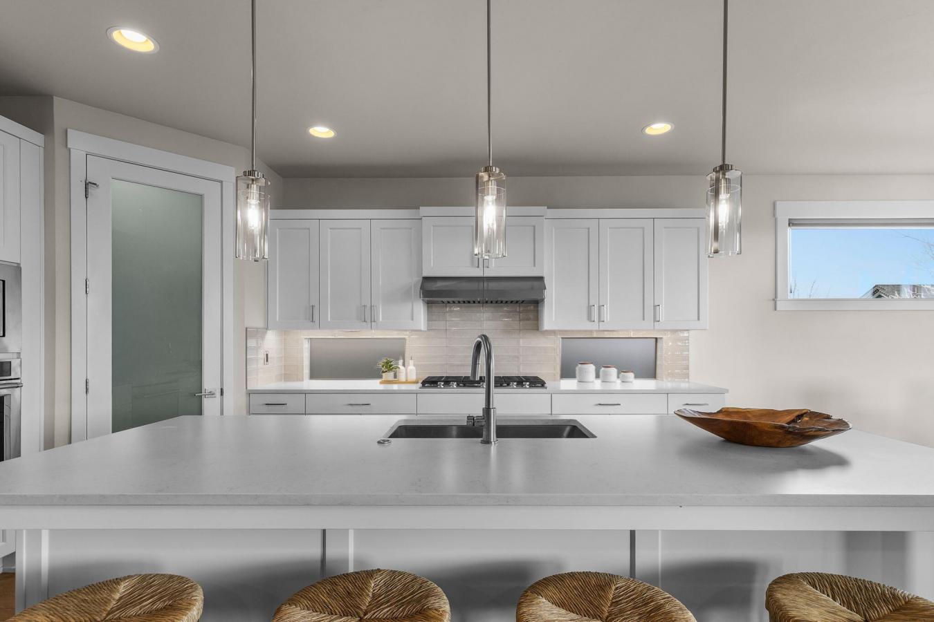 Bend, Deschutes, 97703, United States, 3 Bedrooms Bedrooms, ,2 BathroomsBathrooms,Residential,For Sale,2015391