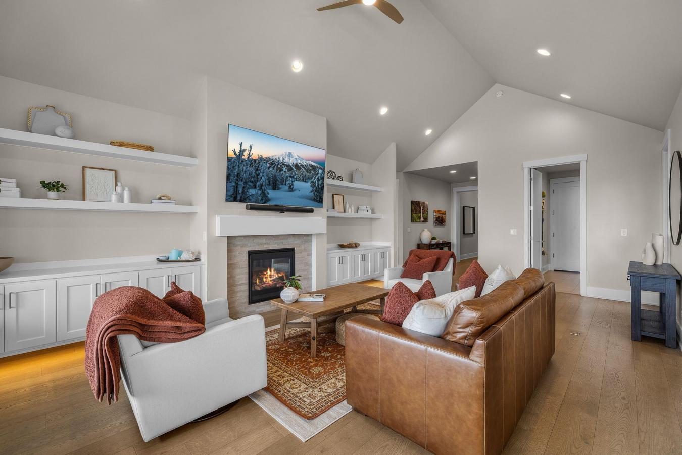 Bend, Deschutes, 97703, United States, 3 Bedrooms Bedrooms, ,2 BathroomsBathrooms,Residential,For Sale,2015391