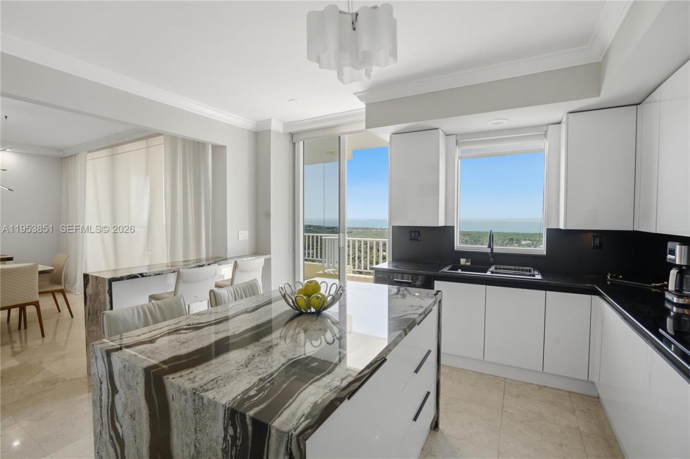 Key Biscayne, Florida, 33149, United States, 3 Bedrooms Bedrooms, ,2 BathroomsBathrooms,Residential,For Sale,2015155
