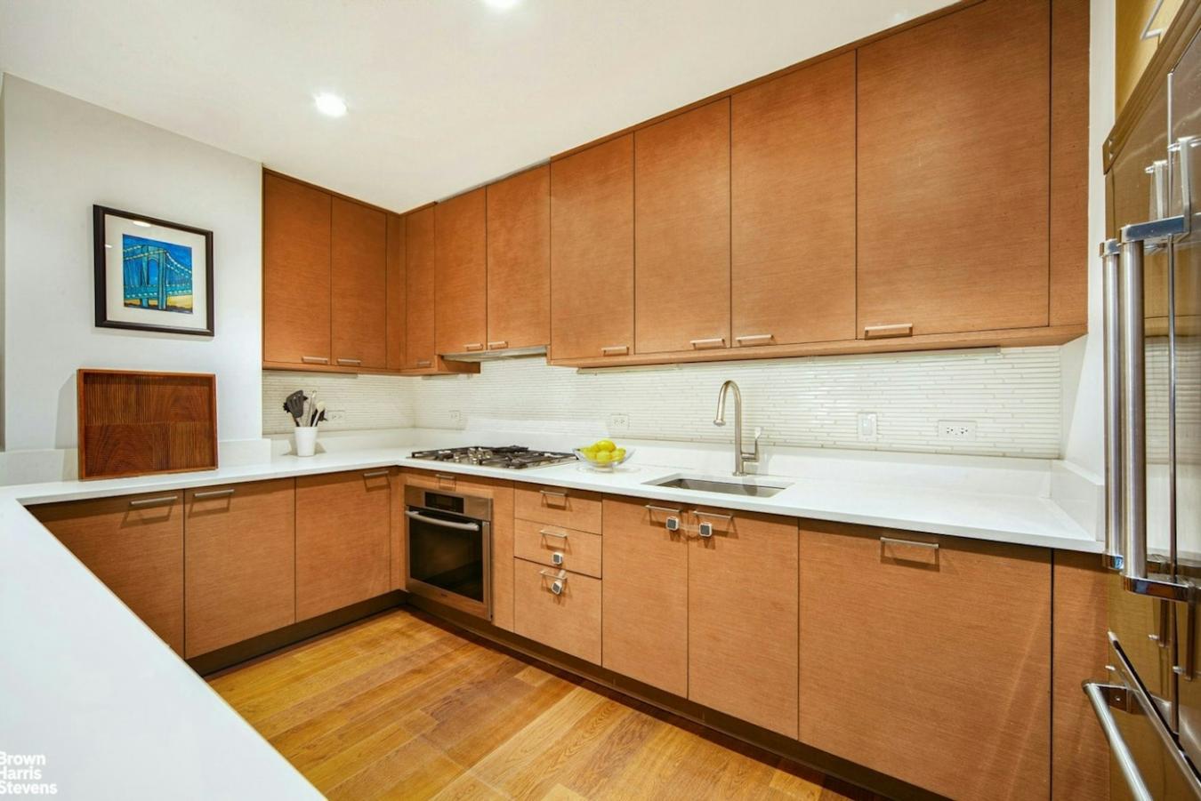 New York, New York, 10024, United States, 3 Bedrooms Bedrooms, ,2 BathroomsBathrooms,Residential,For Sale,2015152