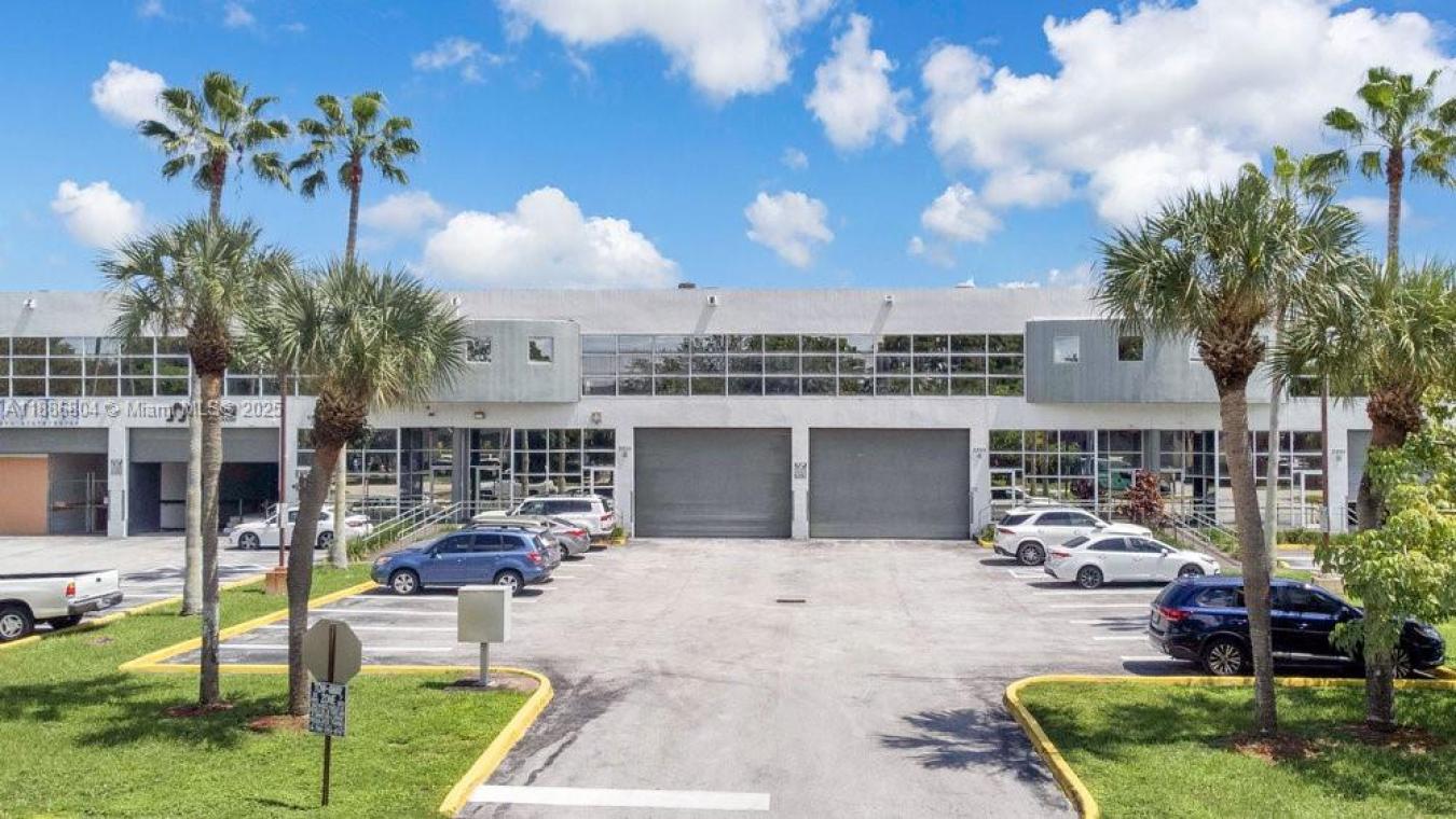 Doral, Florida, 33172, United States, ,Residential,For Sale,2015148