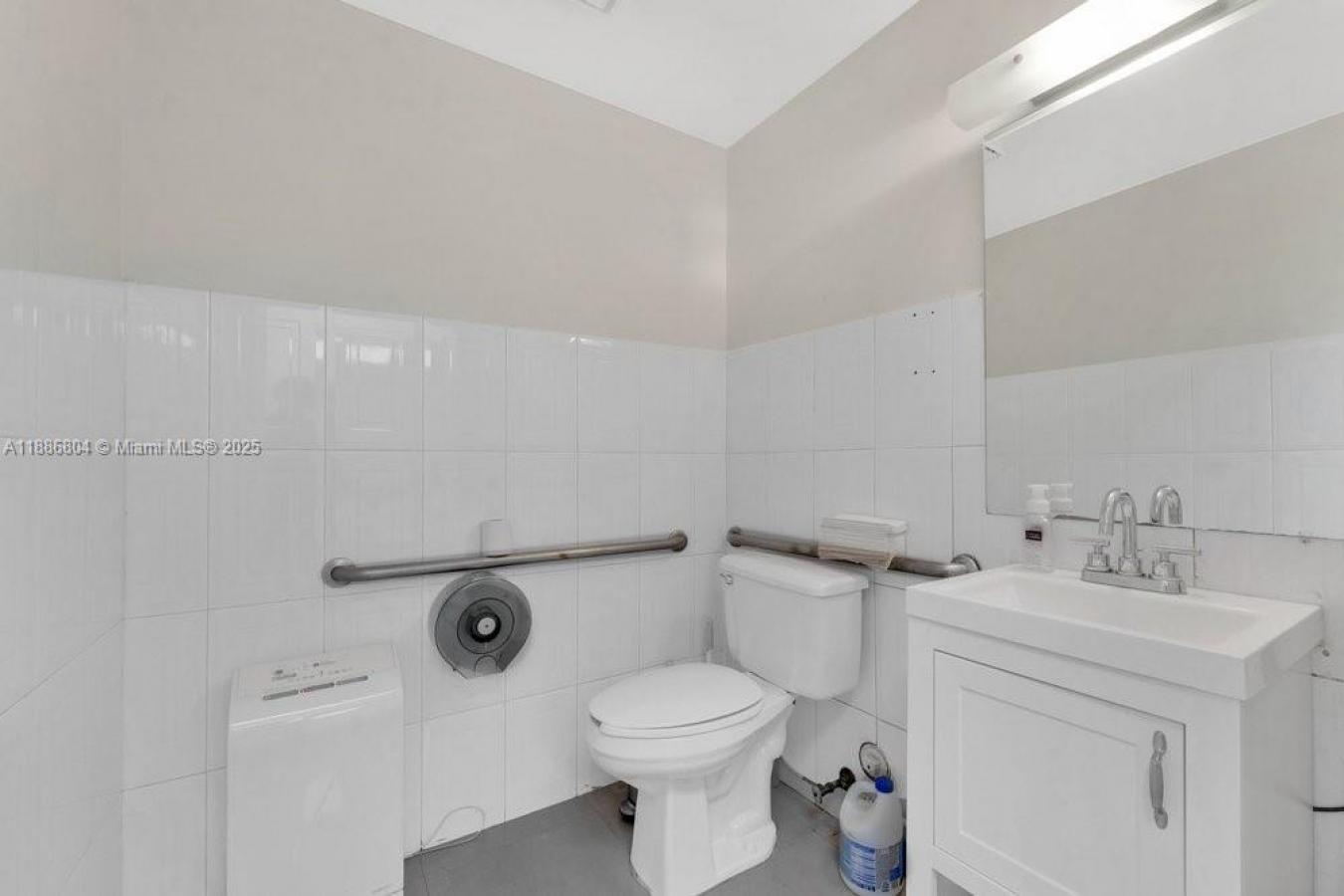 Doral, Florida, 33172, United States, ,Residential,For Sale,2015148