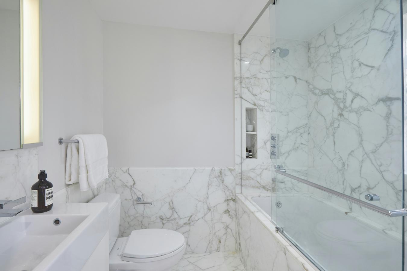 New York, New York, 10021, United States, 2 Bedrooms Bedrooms, ,2 BathroomsBathrooms,Residential,For Sale,2015147
