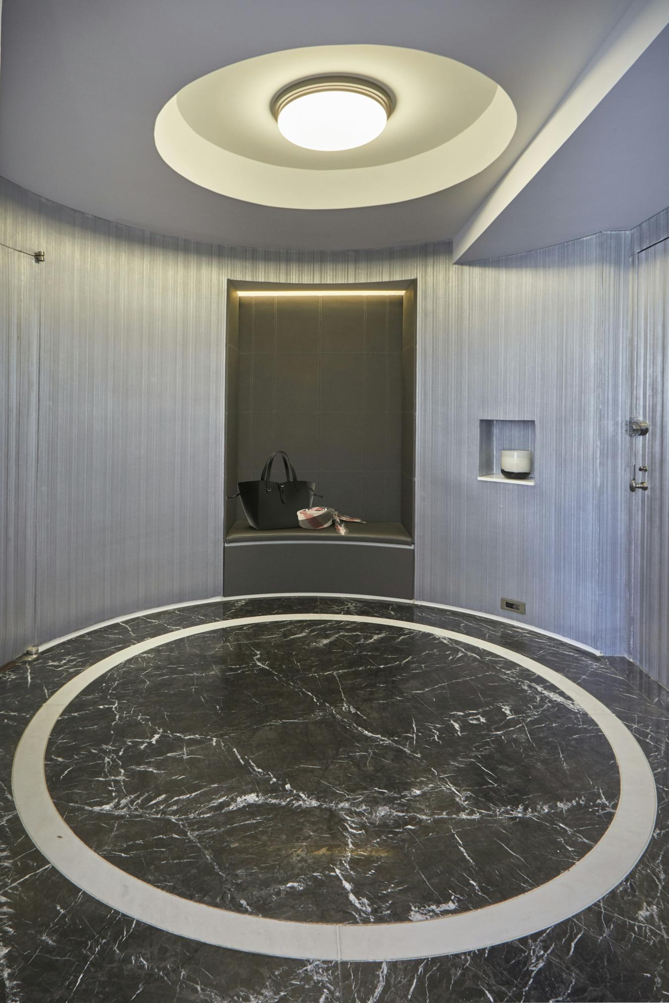 New York, New York, 10021, United States, 2 Bedrooms Bedrooms, ,2 BathroomsBathrooms,Residential,For Sale,2015147