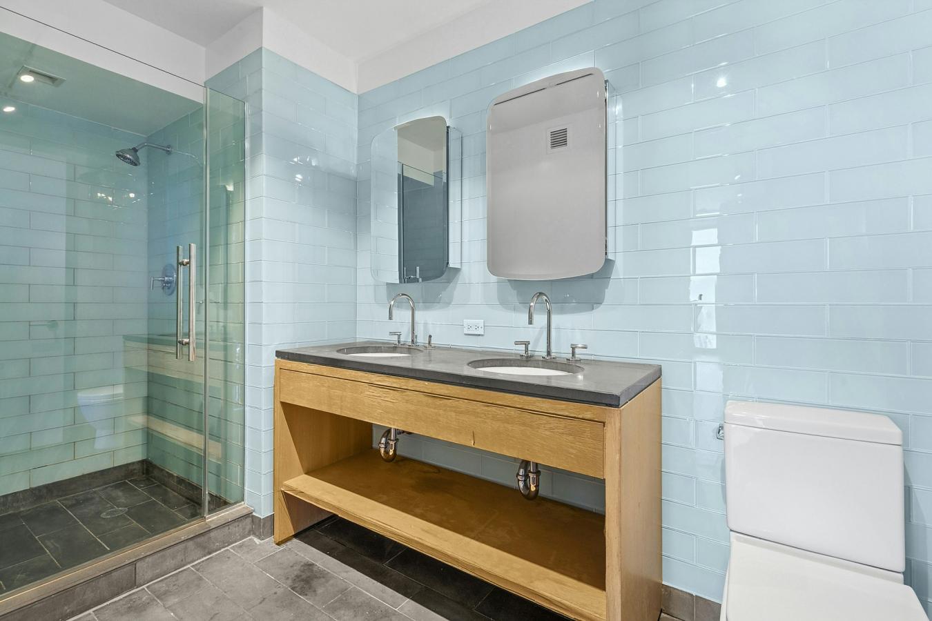 New York, New York, 10019, United States, 2 Bedrooms Bedrooms, ,2 BathroomsBathrooms,Residential,For Sale,2015146