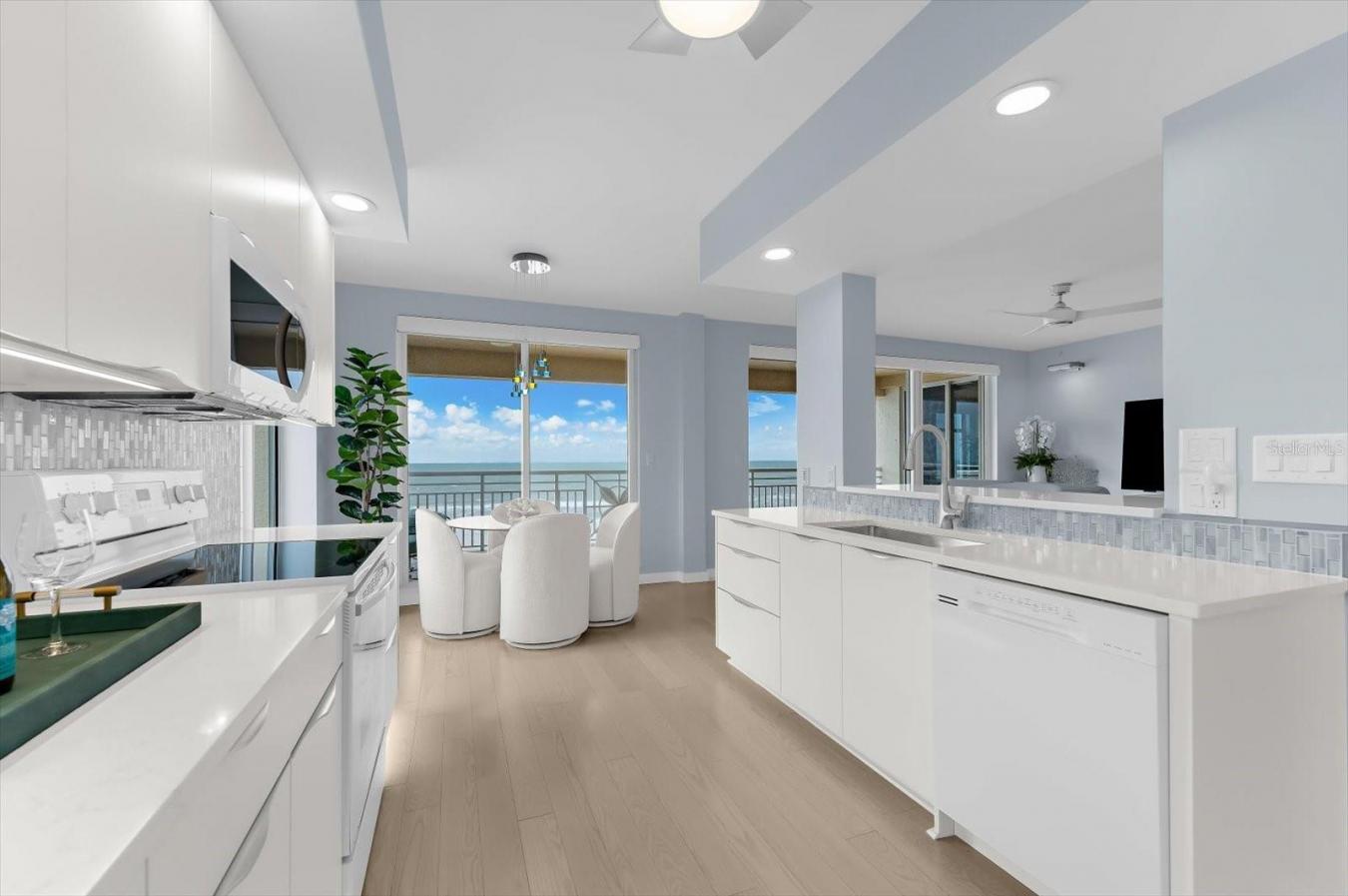 CLEARWATER BEACH, Pinellas, 33767, United States, 3 Bedrooms Bedrooms, ,2 BathroomsBathrooms,Residential,For Sale,2015138