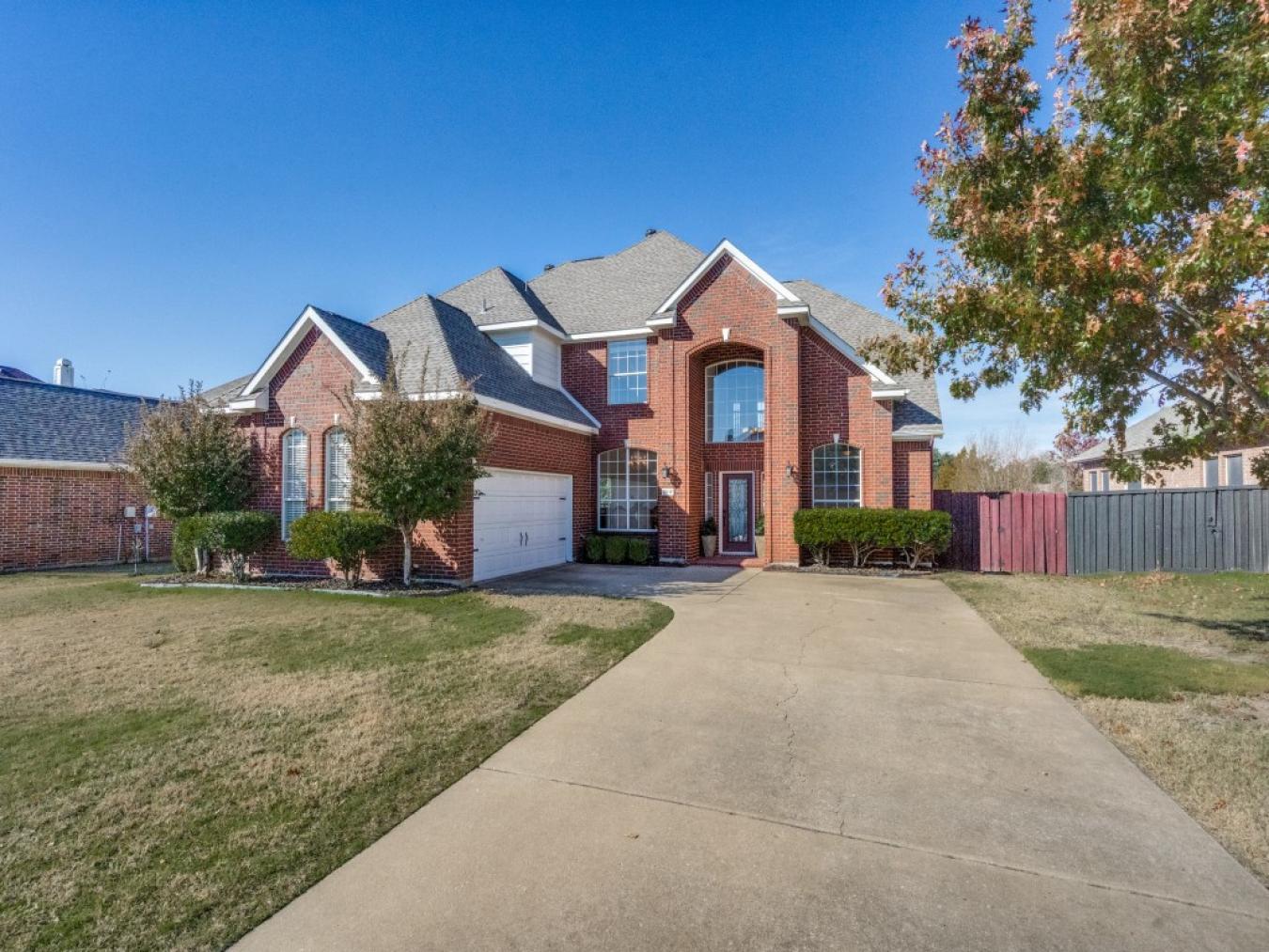 Plano, Collin, 75025, United States, 4 Bedrooms Bedrooms, ,3 BathroomsBathrooms,Residential,For Sale,2015133