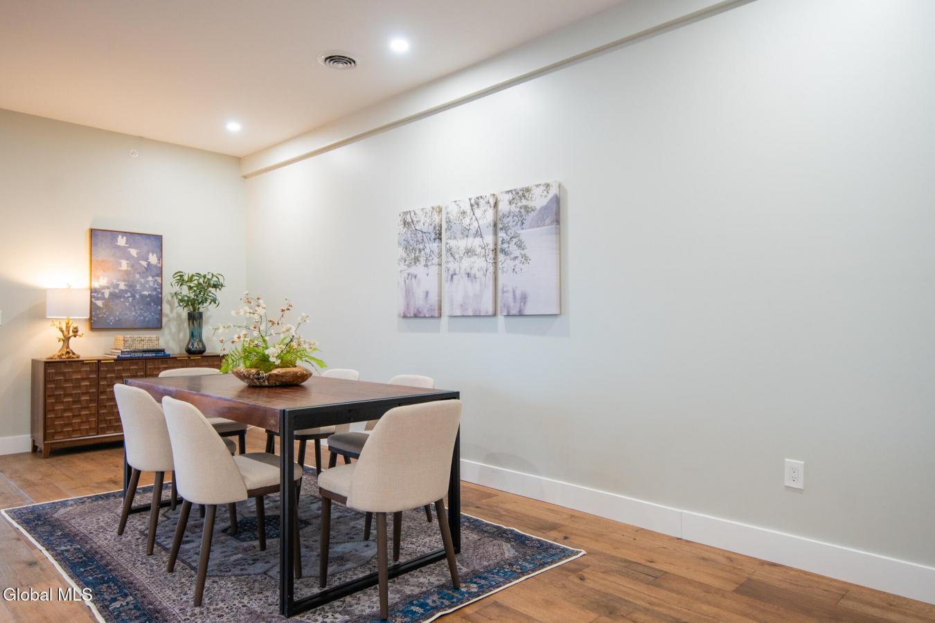 Lake George, Warren, 12845, United States, 3 Bedrooms Bedrooms, ,3 BathroomsBathrooms,Residential,For Sale,2015132