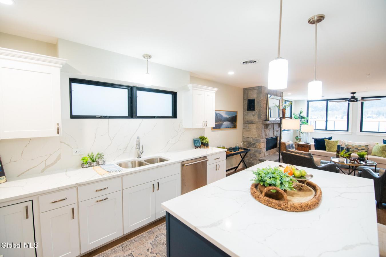 Lake George, Warren, 12845, United States, 3 Bedrooms Bedrooms, ,3 BathroomsBathrooms,Residential,For Sale,2015132