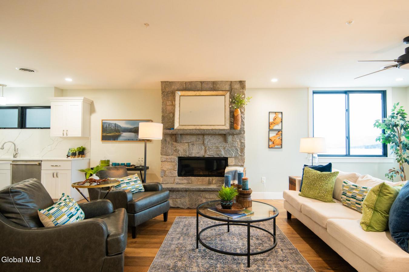 Lake George, Warren, 12845, United States, 3 Bedrooms Bedrooms, ,3 BathroomsBathrooms,Residential,For Sale,2015132