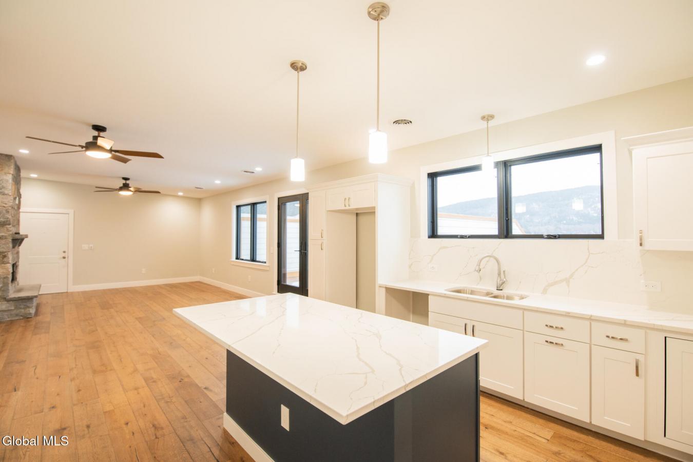 Lake George, Warren, 12845, United States, 3 Bedrooms Bedrooms, ,3 BathroomsBathrooms,Residential,For Sale,2015130