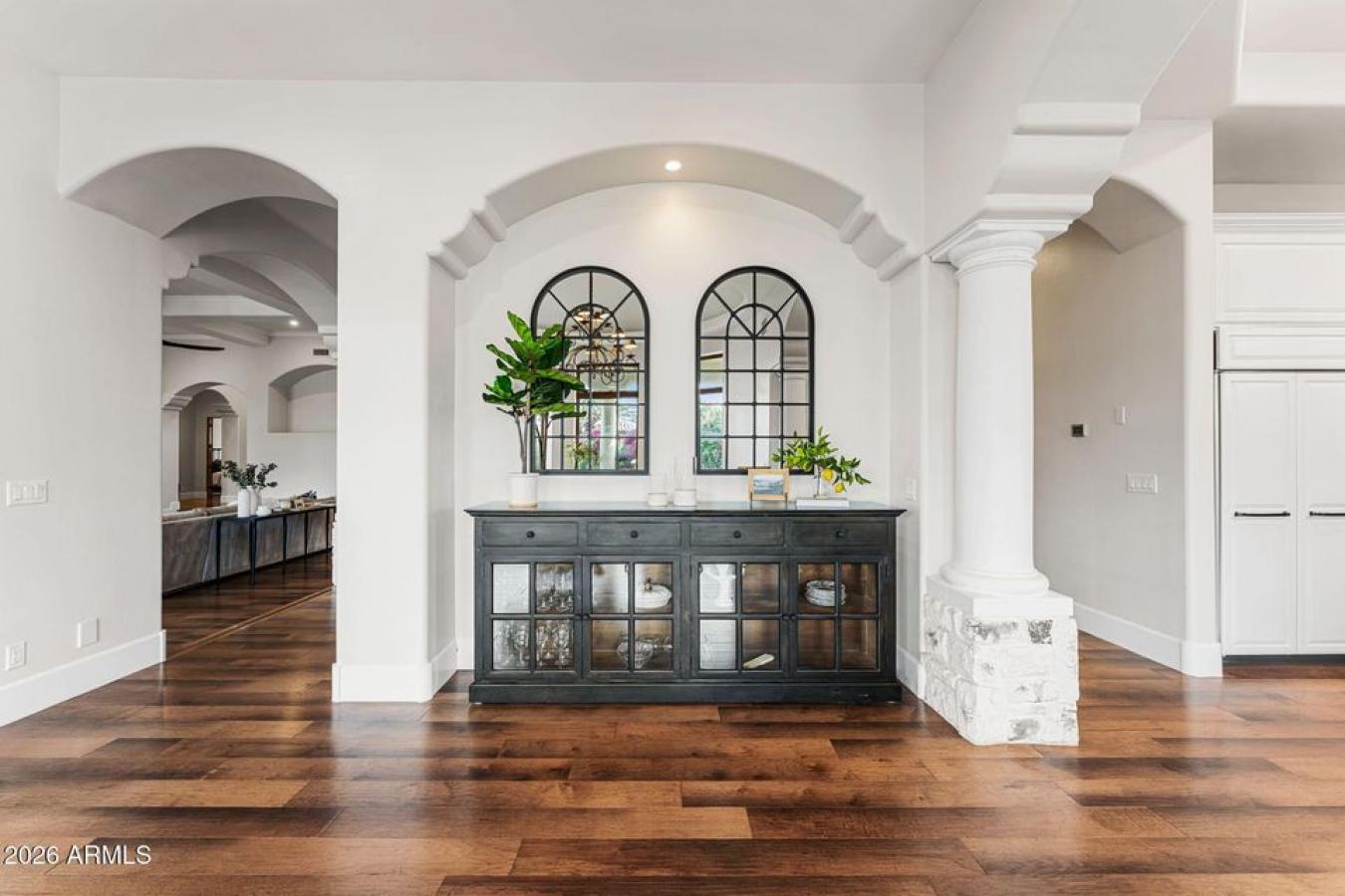 Chandler, Maricopa, 85249, United States, 5 Bedrooms Bedrooms, ,6 BathroomsBathrooms,Residential,For Sale,2015387