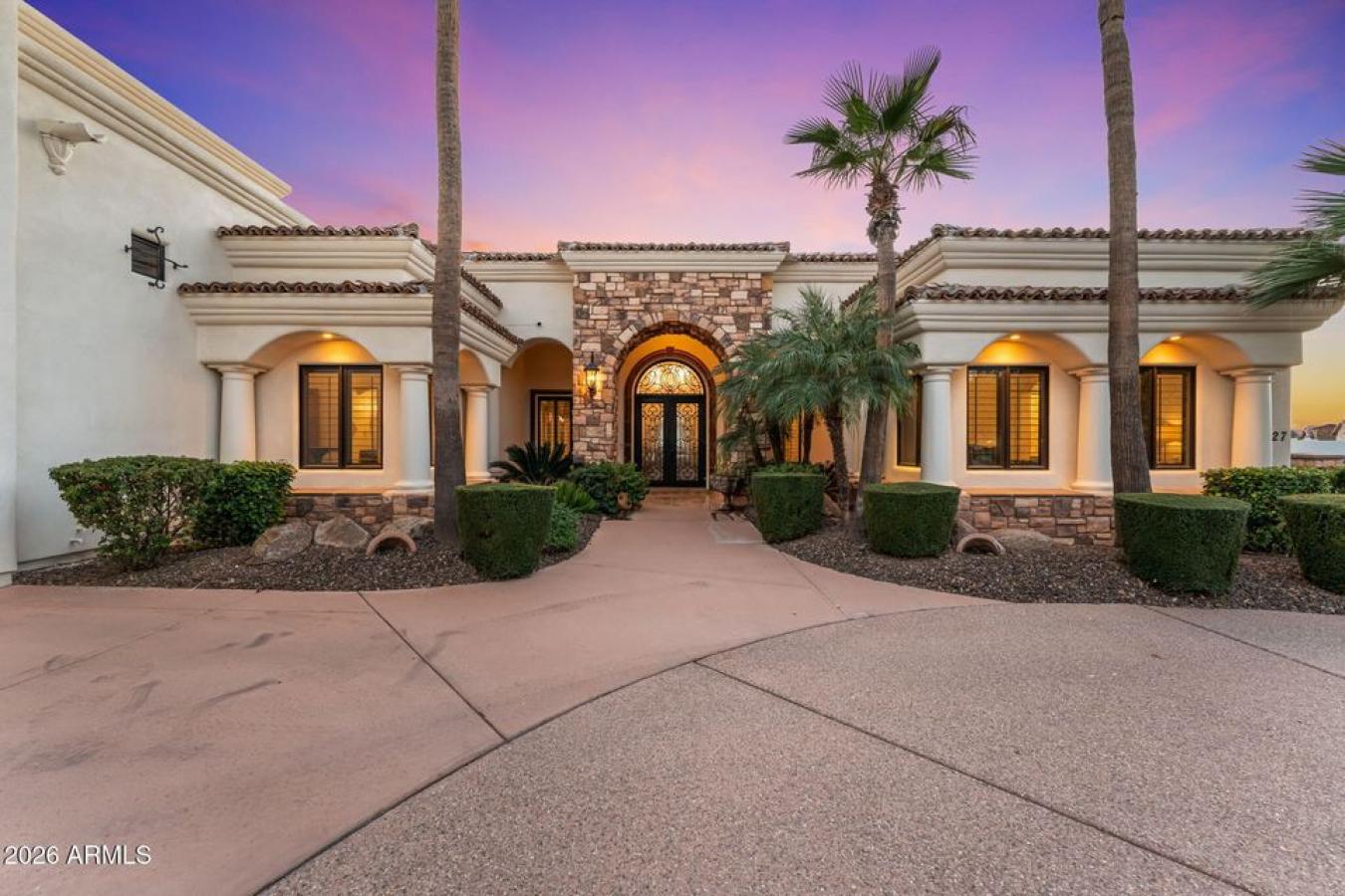 Chandler, Maricopa, 85249, United States, 5 Bedrooms Bedrooms, ,6 BathroomsBathrooms,Residential,For Sale,2015387