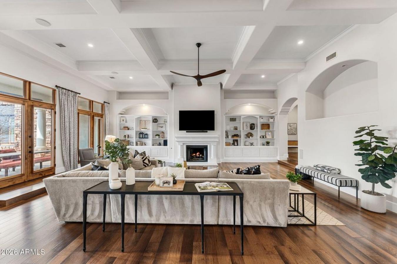 Chandler, Maricopa, 85249, United States, 5 Bedrooms Bedrooms, ,6 BathroomsBathrooms,Residential,For Sale,2015387