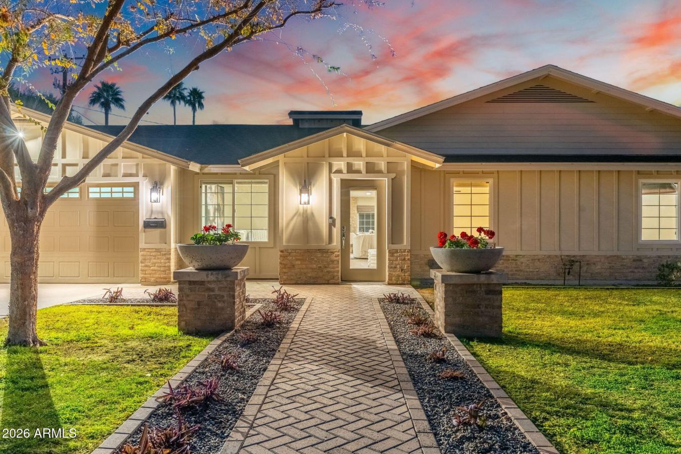 Phoenix, Maricopa, 85018, United States, 4 Bedrooms Bedrooms, ,3 BathroomsBathrooms,Residential,For Sale,2015385