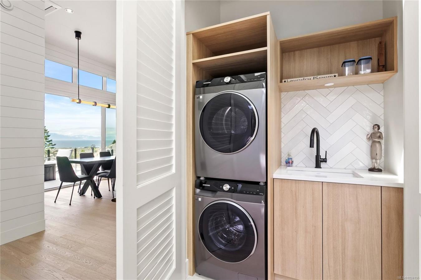 Sooke, Capital Regional District, V9Z 1L8, Canada, 3 Bedrooms Bedrooms, ,3 BathroomsBathrooms,Residential,For Sale,2015383