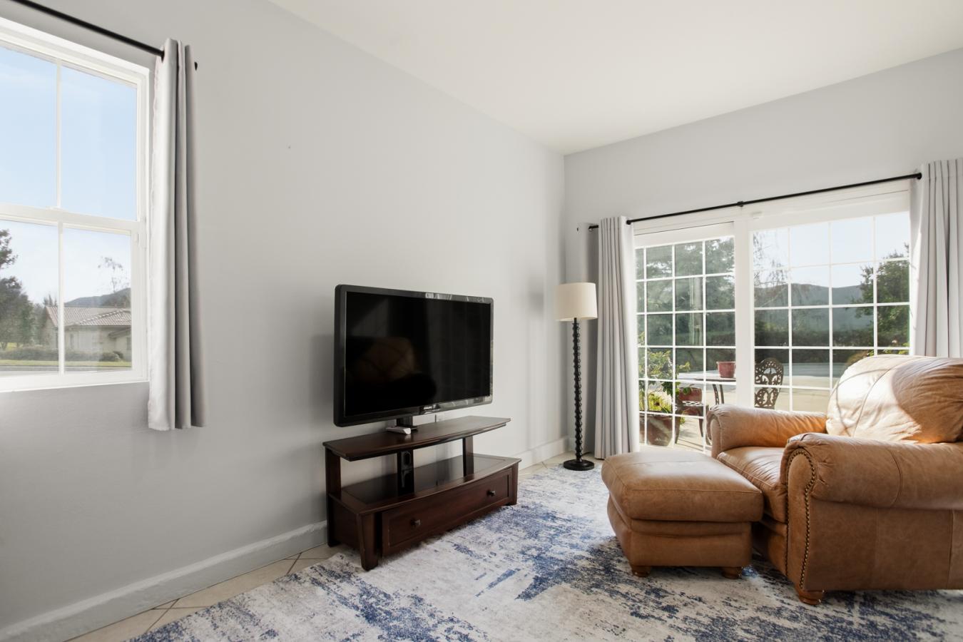 Yucaipa, Riverside, 92399, United States, 3 Bedrooms Bedrooms, ,3 BathroomsBathrooms,Residential,For Sale,2015377