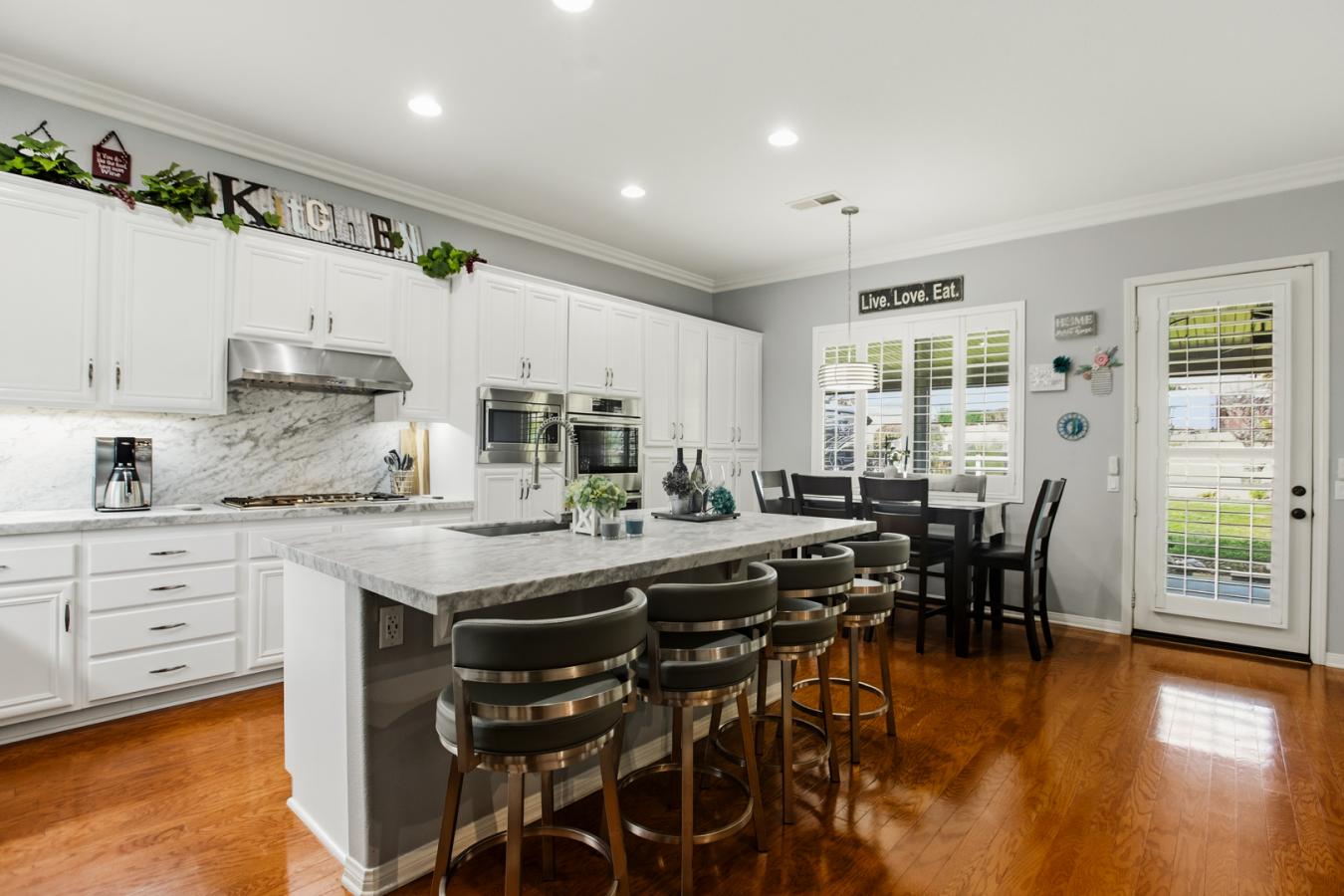 Yucaipa, Riverside, 92399, United States, 3 Bedrooms Bedrooms, ,3 BathroomsBathrooms,Residential,For Sale,2015377