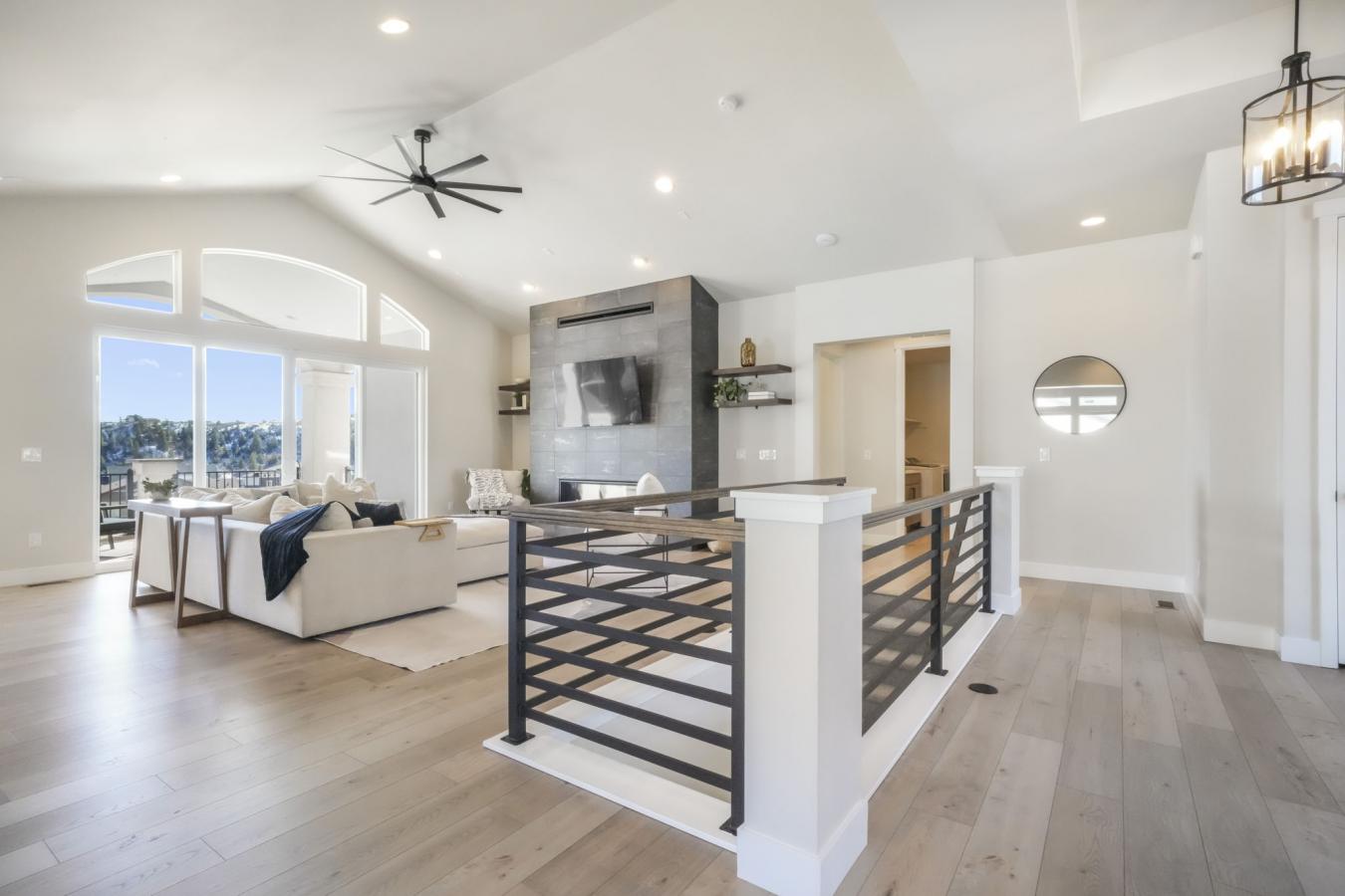 Monument, El Paso, 80132, United States, 5 Bedrooms Bedrooms, ,5 BathroomsBathrooms,Residential,For Sale,2015376