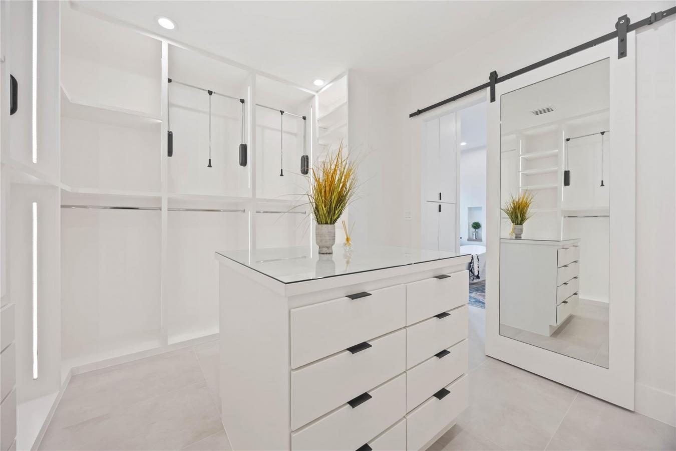 Houston, Harris, 77018, United States, ,Residential,For Sale,2015374