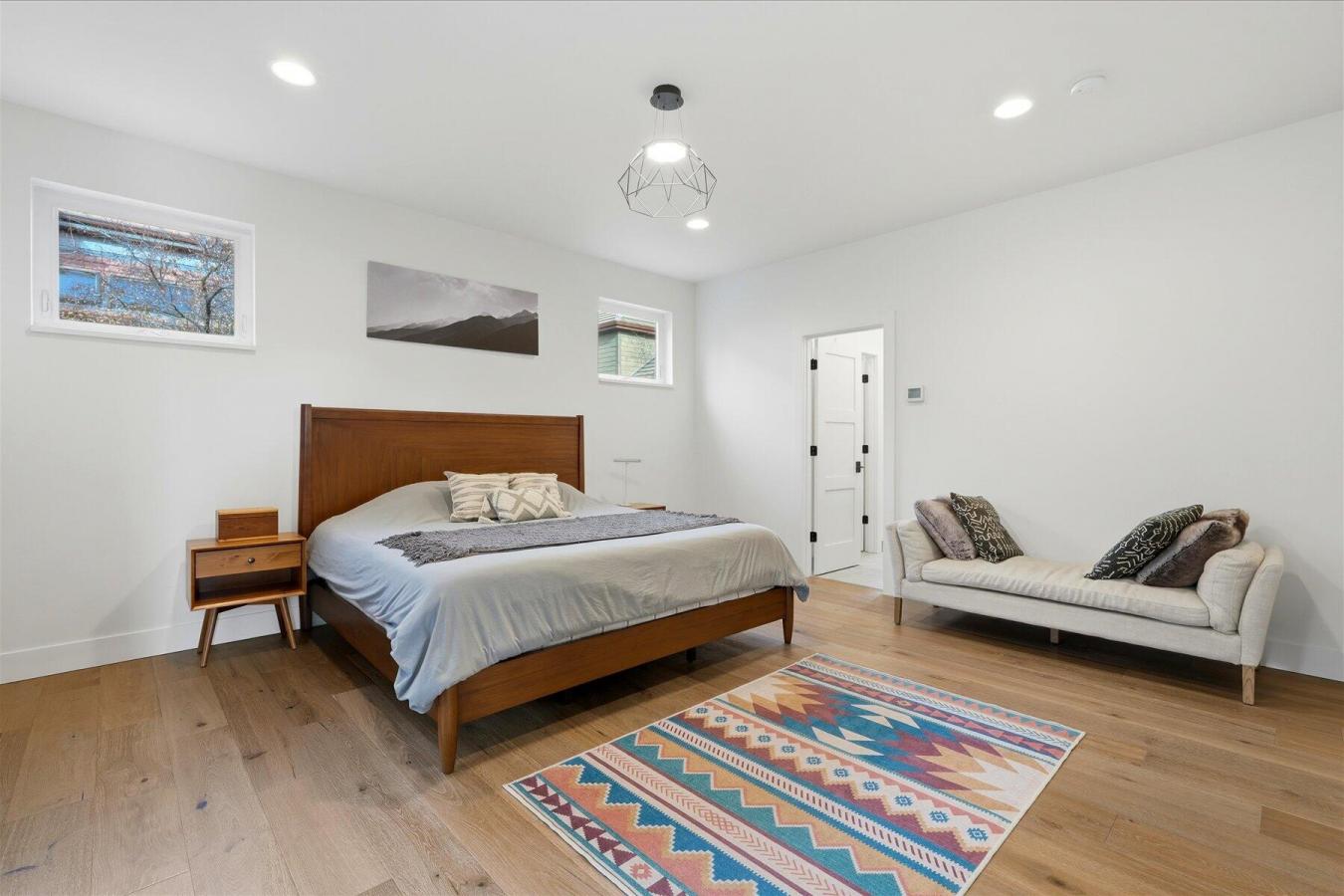 Bend, Deschutes, 97703, United States, 3 Bedrooms Bedrooms, ,2 BathroomsBathrooms,Residential,For Sale,2015373