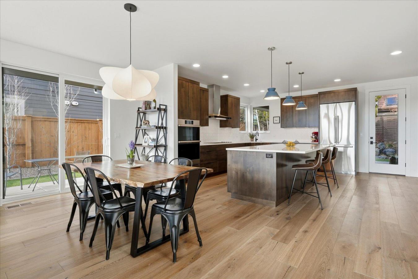 Bend, Deschutes, 97703, United States, 3 Bedrooms Bedrooms, ,2 BathroomsBathrooms,Residential,For Sale,2015373