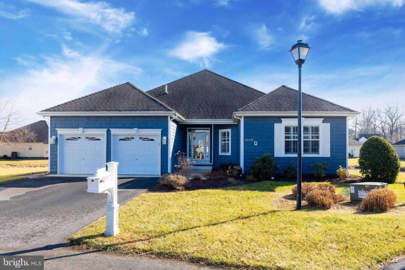REHOBOTH BEACH, SUSSEX-DE, 19971, United States, 4 Bedrooms Bedrooms, ,2 BathroomsBathrooms,Residential,For Sale,2015372