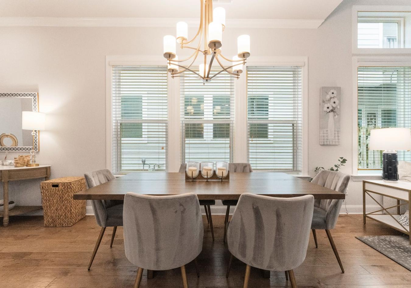 Charlotte, Mecklenburg, 28209, United States, 4 Bedrooms Bedrooms, ,3 BathroomsBathrooms,Residential,For Sale,2015367